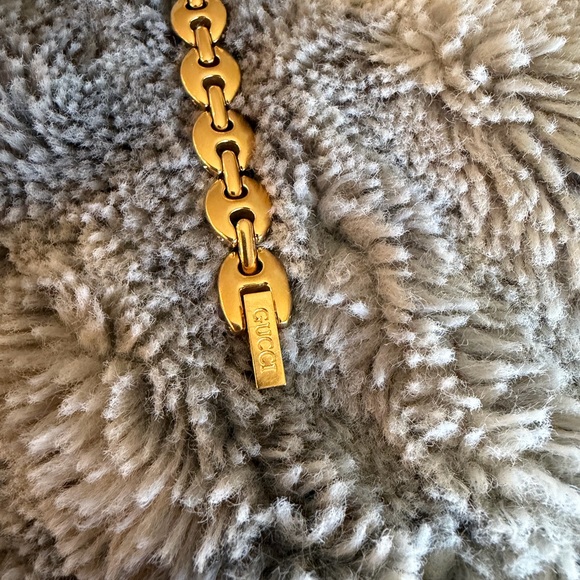 Vintage Gucci Bezel Watch - Picture 3 of 11